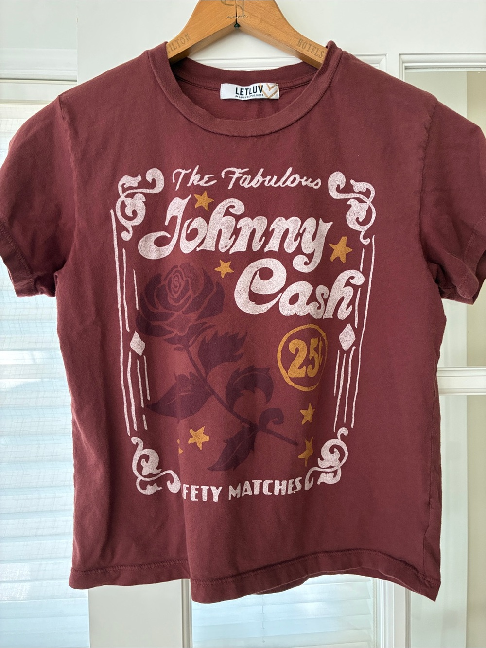 Letluv Johnny Cash Graphic Tee in Burgundy